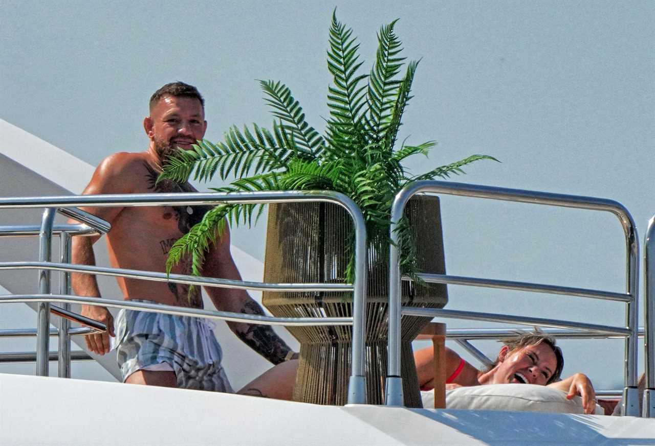 Conor McGregor and Dee Devlin get frisky on superyacht, as the couple make fun of each other with onlookers