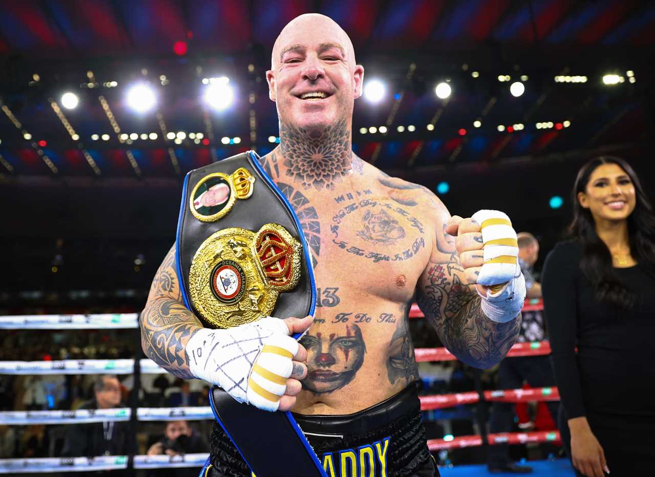 Lucas Browne has stopped throwing his right hand out of fear of hurting sparring partners, but he won't stop for the Daniel Dubois bout