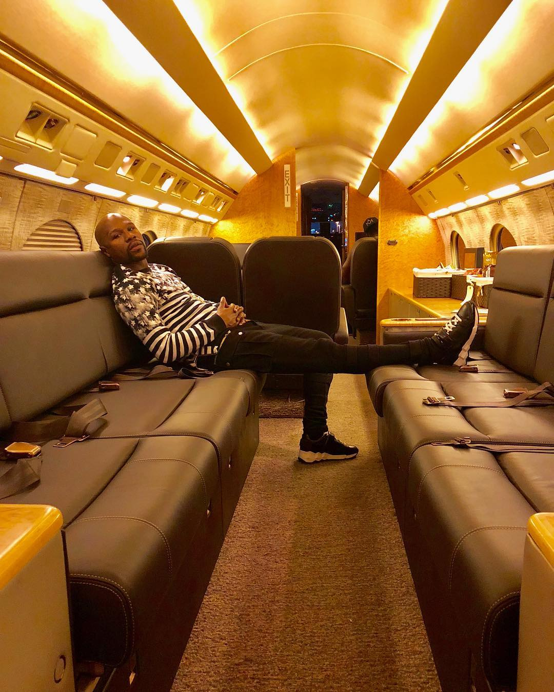 Floyd Mayweather's private jet worth $50 million with his name on it, masseuses, TVs, luxurious seats and big-money poker