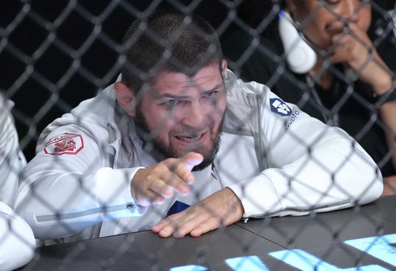 Khabib's cousin Umar Nurmagomedov improves his unbeaten record to 15, with a dominant win at UFC Vegas.