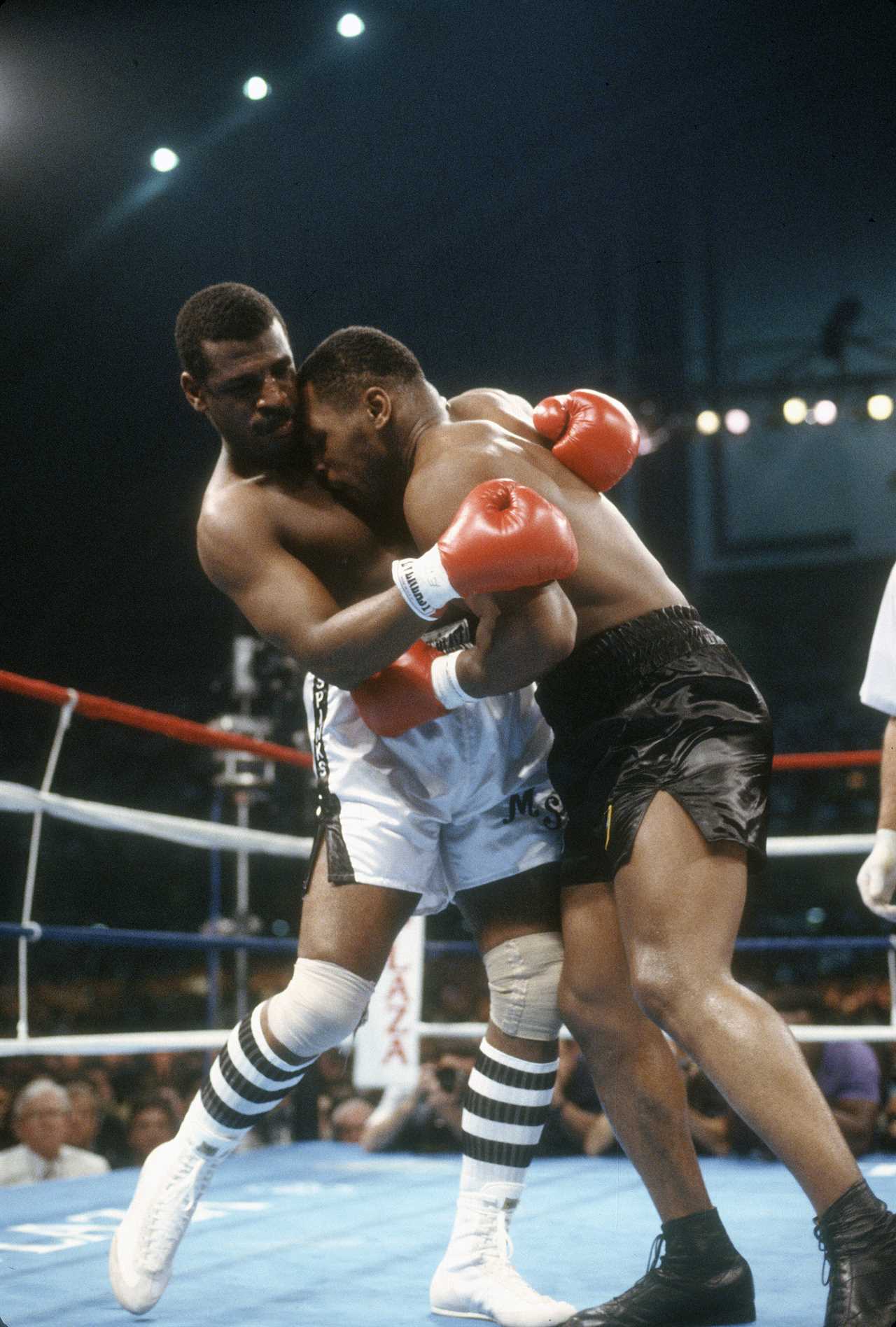 David Haye overlooks Mike Tyson's top five heavyweights of all time over mental strength claim. He also details sad decline