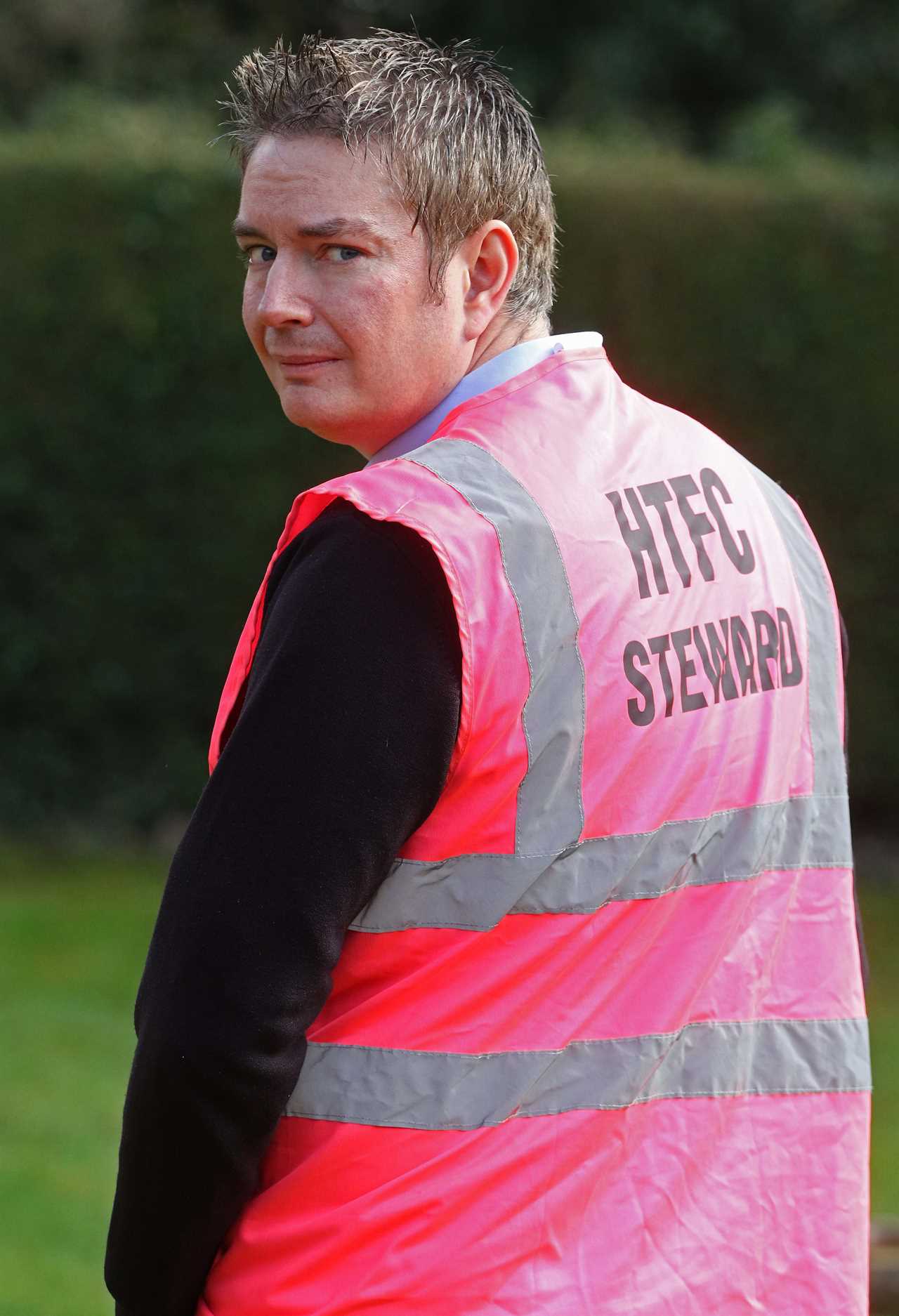 Non-League Steward finds out that his biological father is Bob Sheridan, the legendary US commentator - making him the sole heir of PS200m
