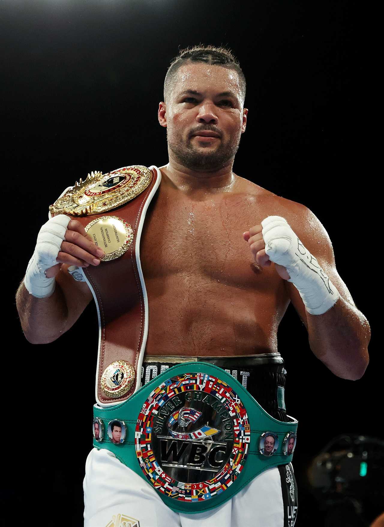 Joe Joyce calls Dillian Whyte to be the September all-British Heavyweight thriller. He puts Anthony Joshua beef on Ice