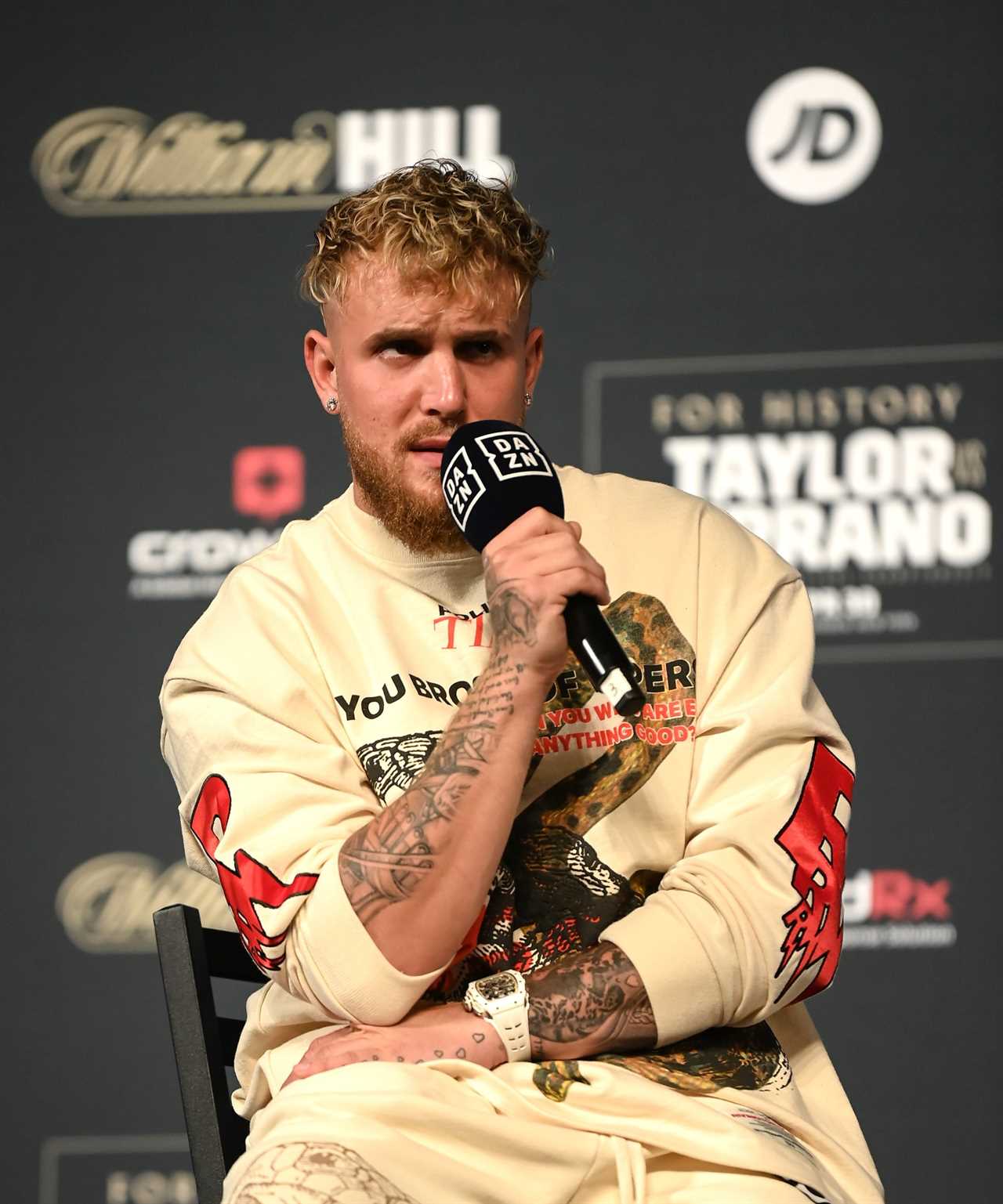 Conor McGregor blasts Jake Paul for being a flop, child, and a nobody.