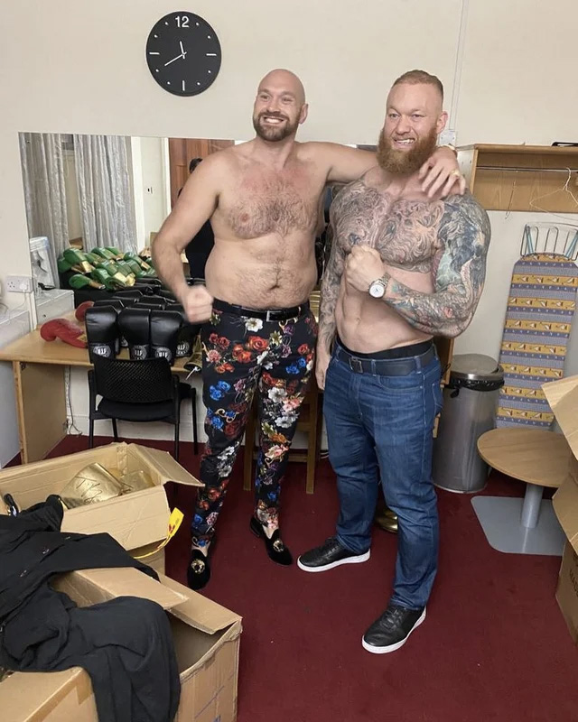 Tyson Fury backs Anthony Joshua and Oleksandr Uzyk winner by Hafthor Brjornsson... who want ringside?