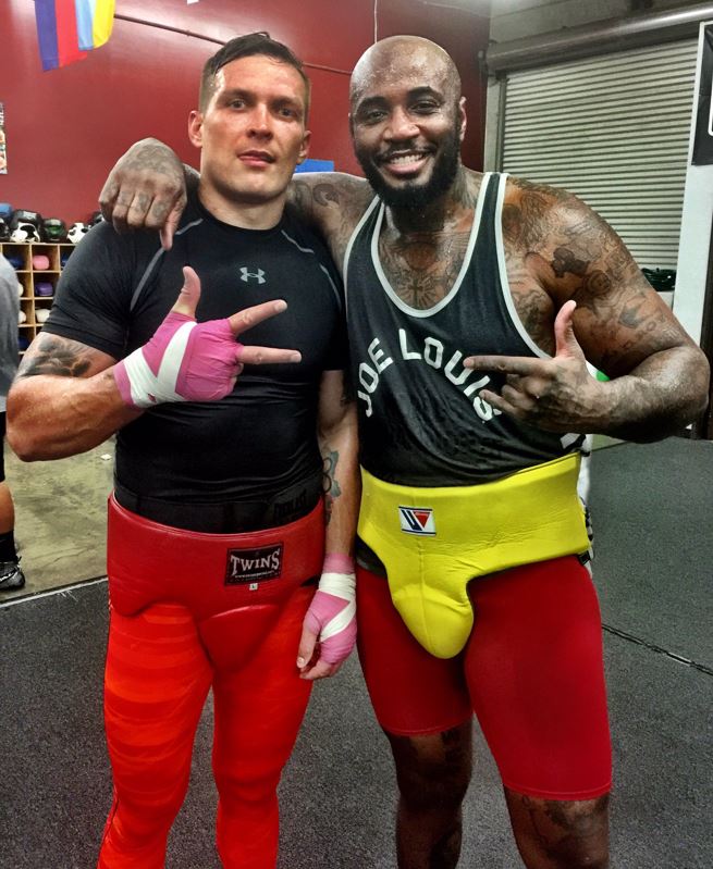 Fans are unanimous in their opinion about Deontay Wilder, Tyson Fury's trainer working with Usyk before Anthony Joshua.