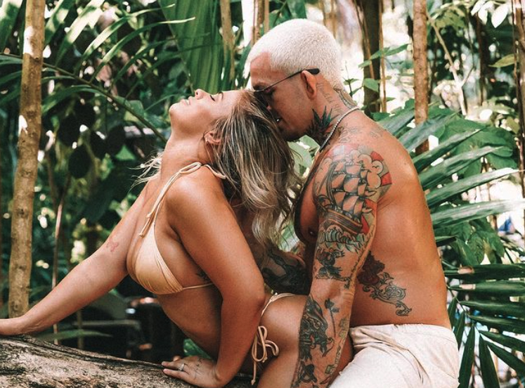 Paige VanZant takes Instagram to the limits again, this time with some steamy photos alongside her husband Austin Vanderford