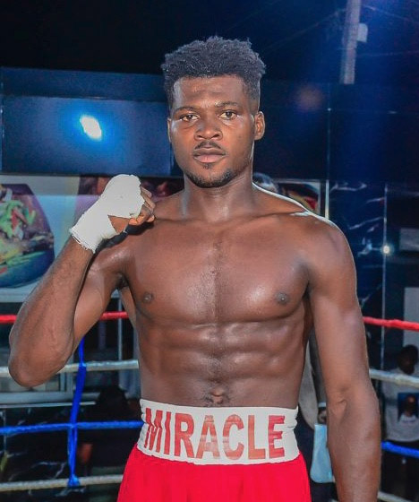After a tragic sparring session that ended in tragedy for light-heavyweight boxer Miracle Amaeze, an undefeated Nigerian boxer, Miracle Amaeze has died at the age of 18.