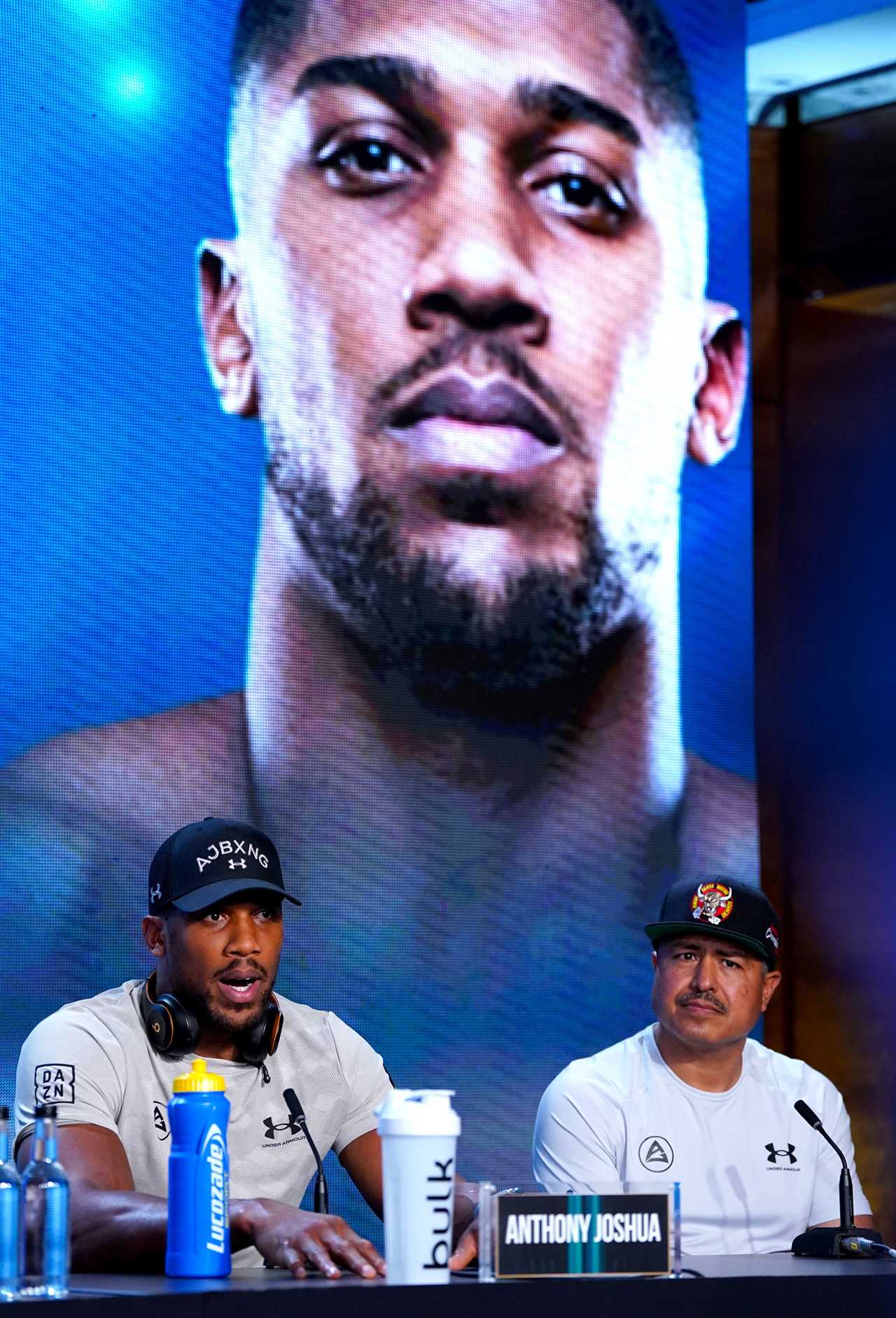 Anthony Joshua says he is a bad coach and that he didn't see everyone before he appointed Robert Garcia.
