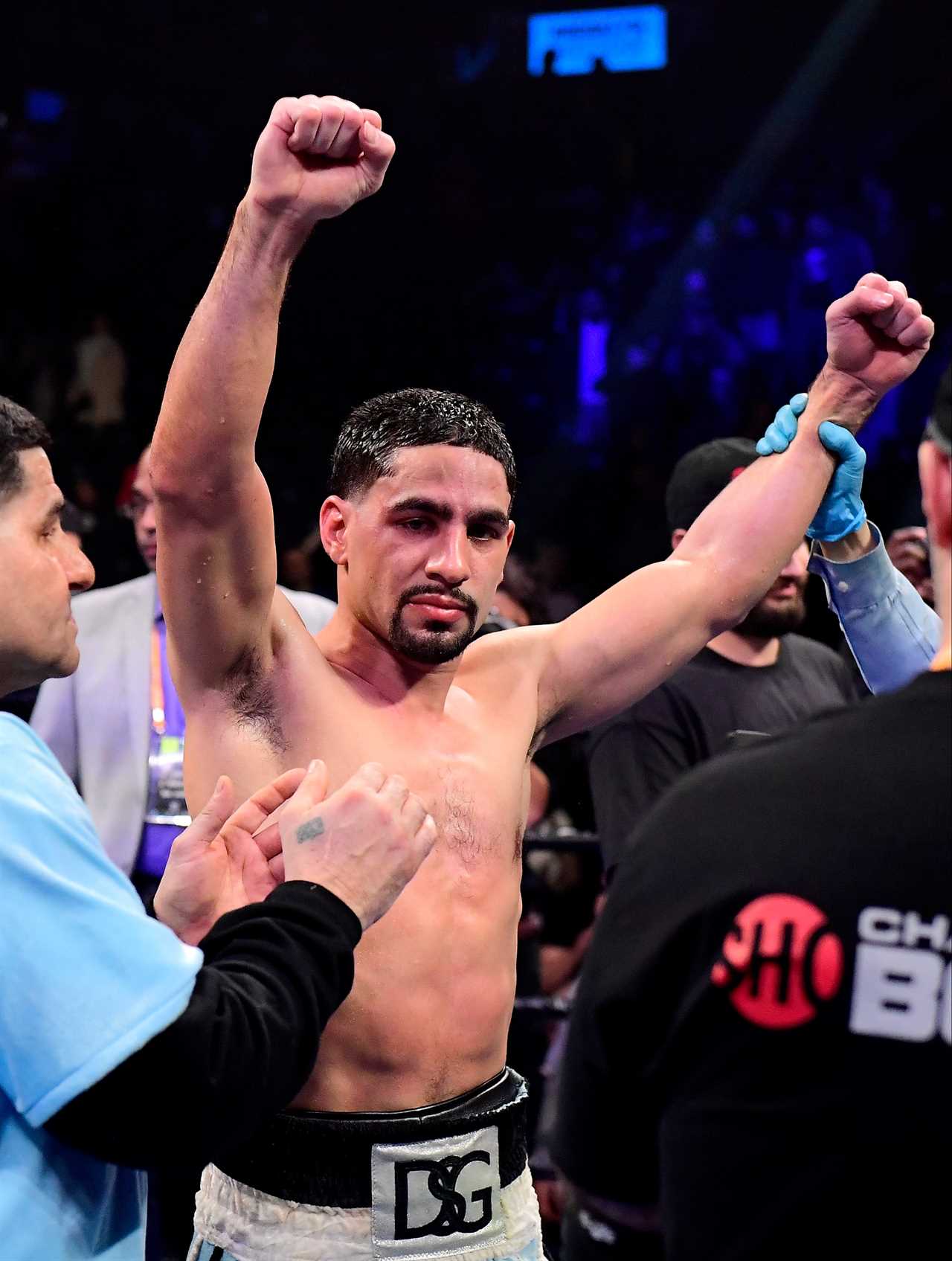 Jose Benavidez boxer Jose Benavidez fighter Danny Garcia believes that Danny Garcia has an advantage because he has ELEVEN TOES.