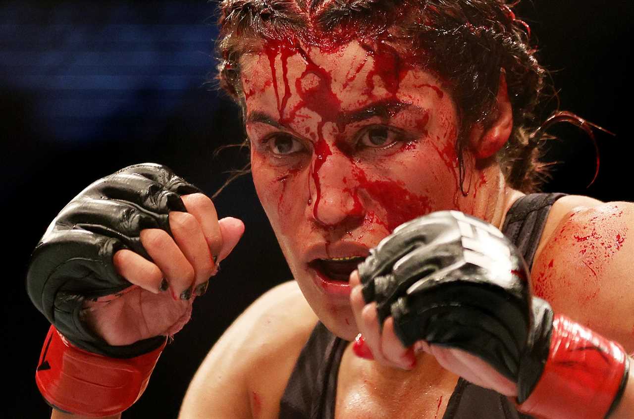 UFC star Julianna Pena was rushed to the hospital after suffering a horrific injury to her head during Amanda Nunes' defeat.