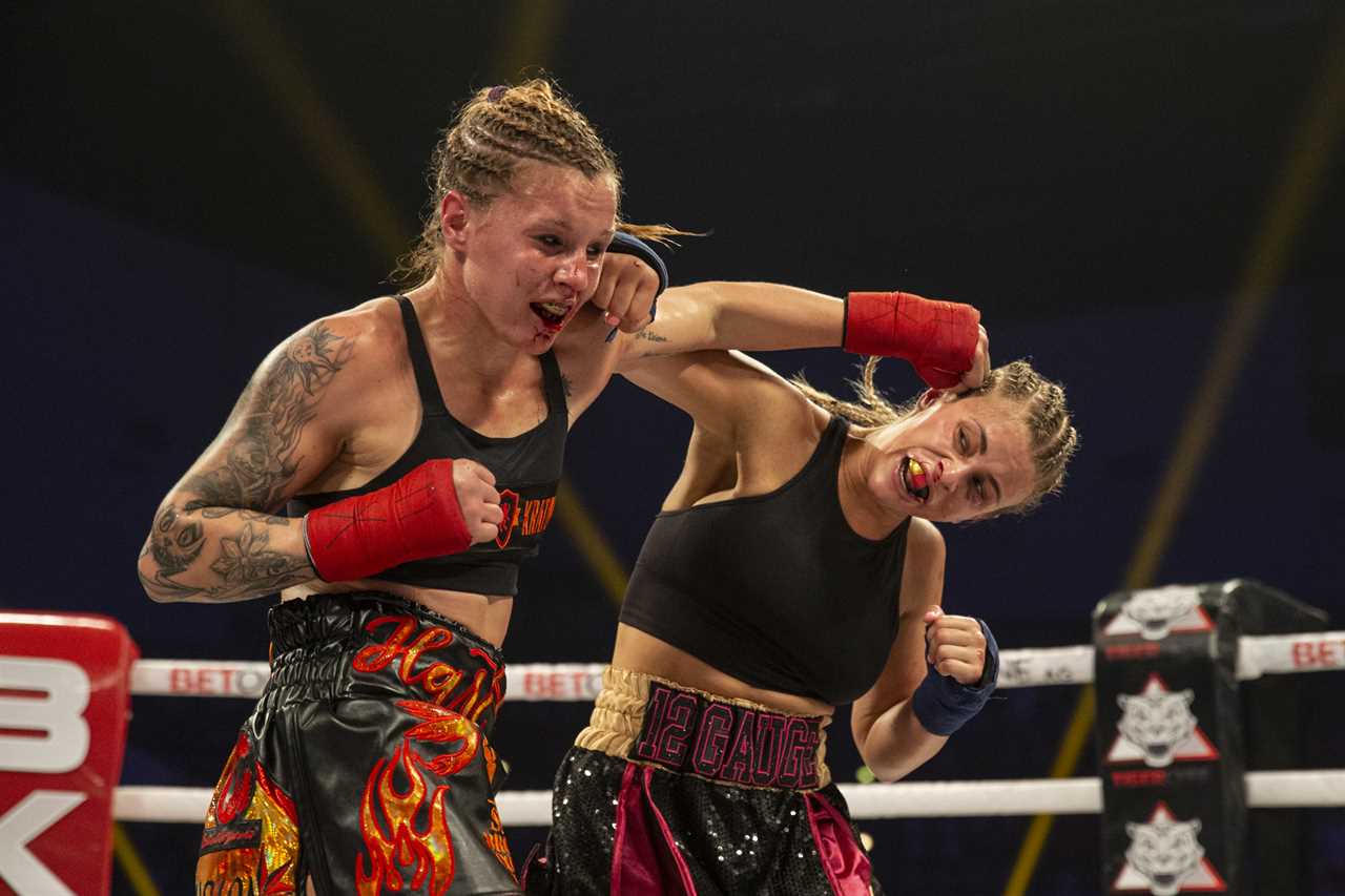 Paige VanZant looks amazing as she trains in the gym, just weeks before the bare knuckle showdown