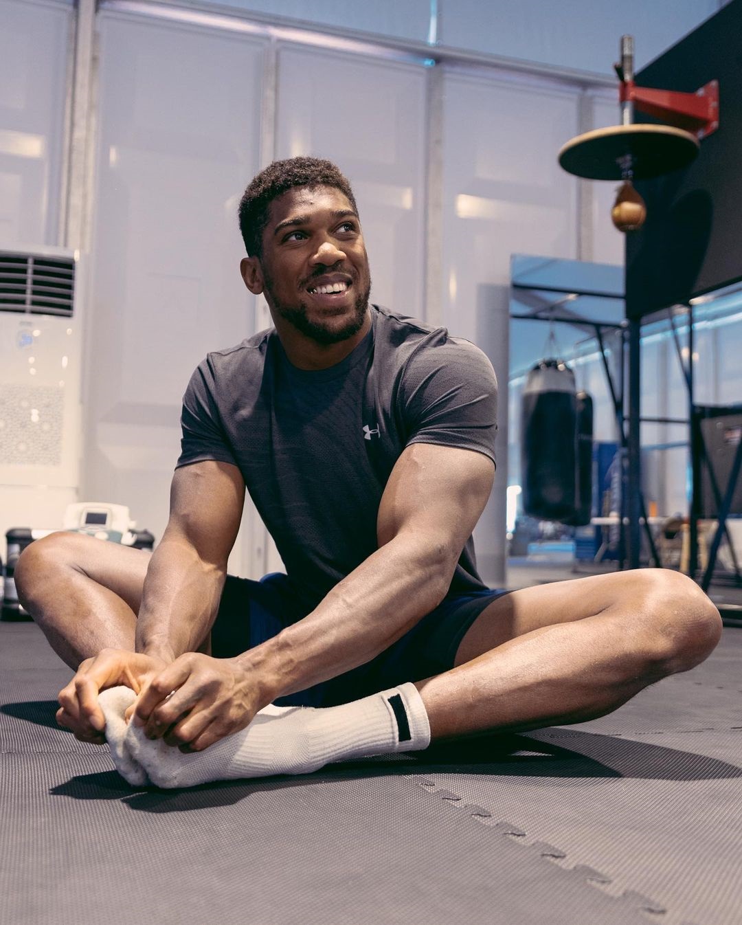 After a hard workout, Anthony Joshua sweats it out in training. Brit intensifies preparations for Oleksandr Uzyk rematch