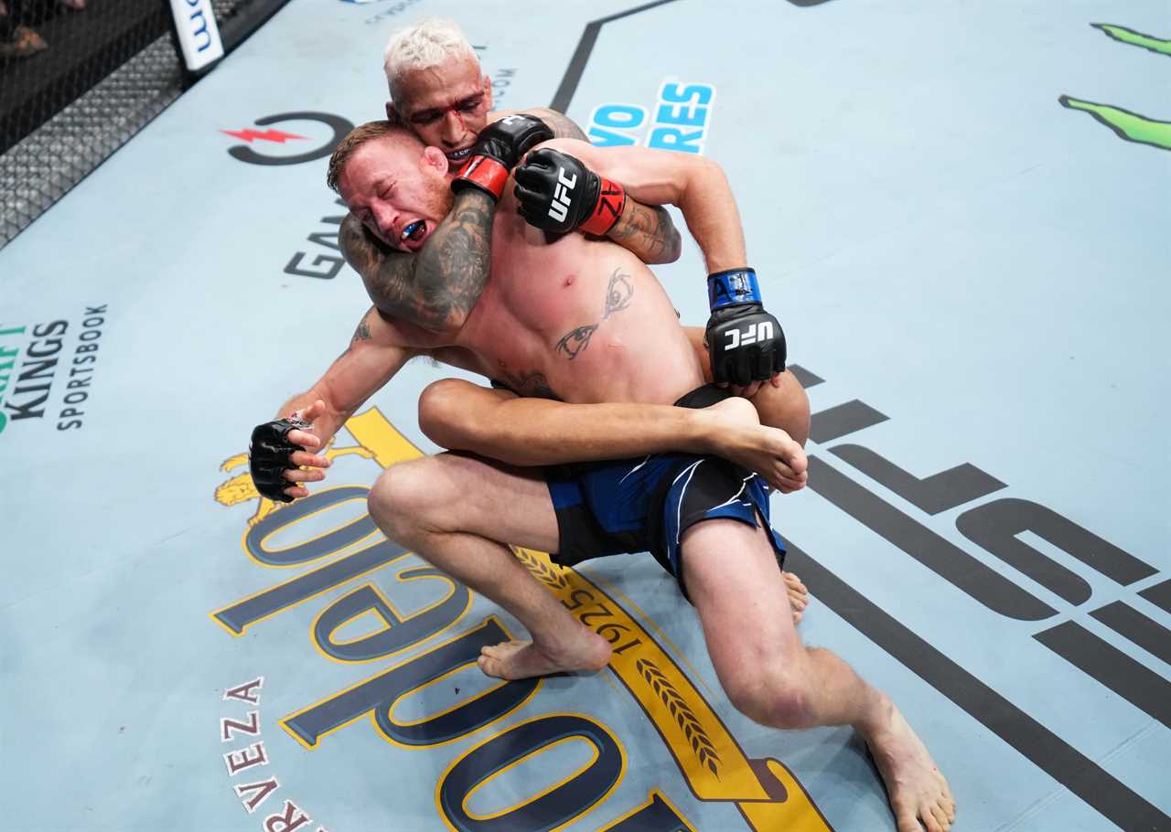Charles Oliveira claims that he was forced by Conor McGregor to face Islam Makhachev and not the blockbuster UFC fight.