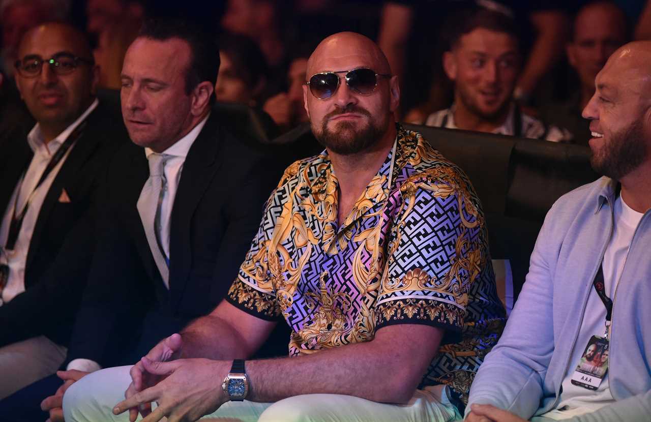 Tyson Fury will decide whether or not to retire after seeing the outcome of Anthony Joshua's rematch against Usyk