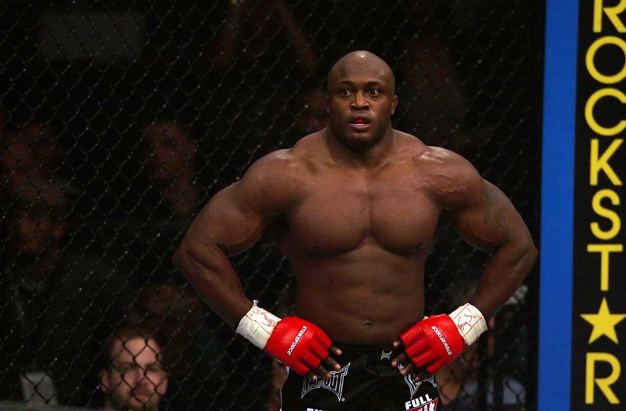 Bobby Lashley, WWE star, approached Mike Tyson to have BARE KNUCKLE fought against boxing legend Mike Tyson