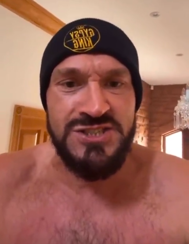 Tyson Fury shouts: Heavyweights, I own these motherf***ers - Tyson Fury sends a message to Joshua, Usyk, and Wilder about boxing rivals.