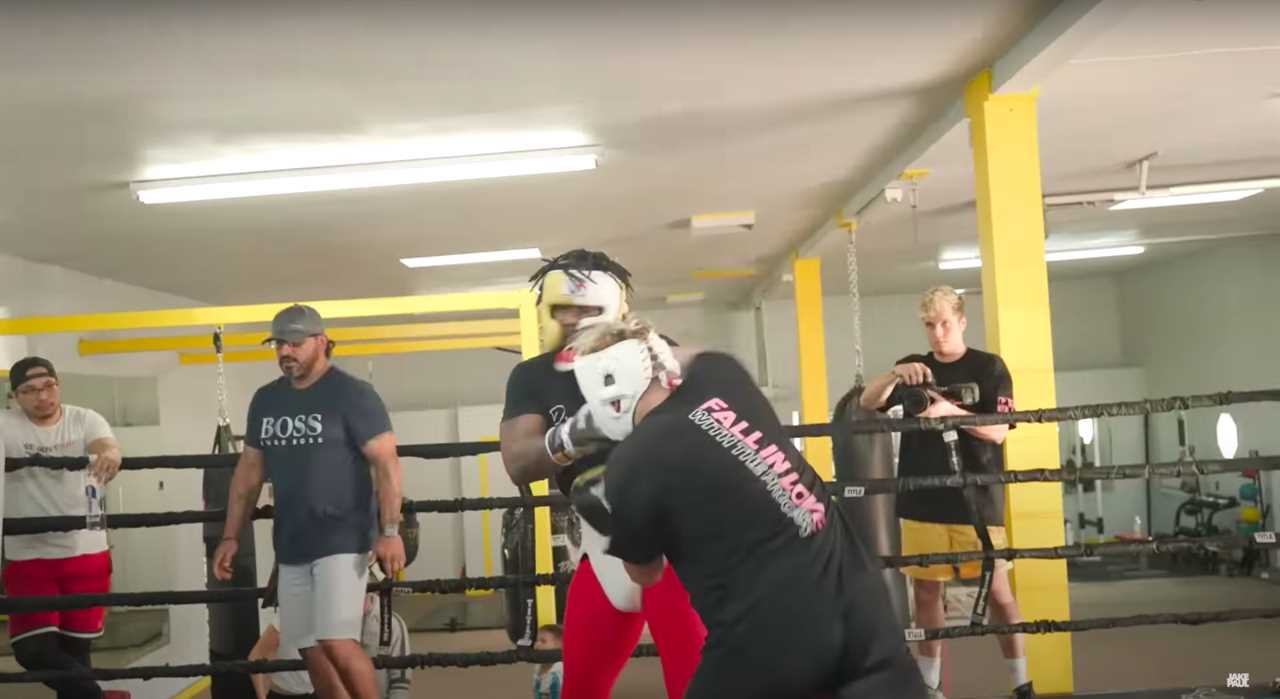 Jake Paul unleashes FULL sparring with Hasim Raman Jr. and claims that his rival was 'beaten for five rounds' by a YouTuber