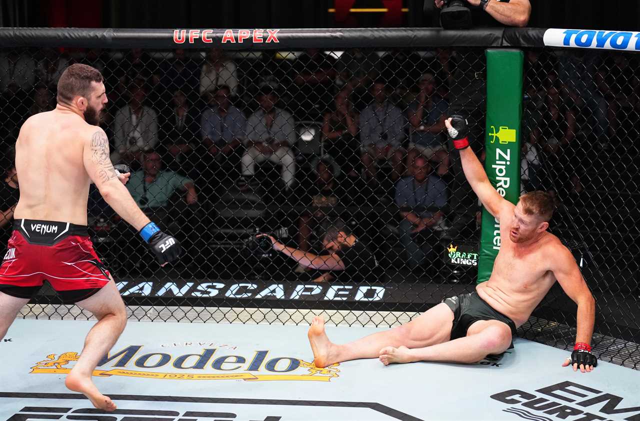 UFC star Sam Alvey has a horrific broken jaw after Michal Oleksiejczuk's KO loss. He needs surgery to keep his 'wire mouth closed'