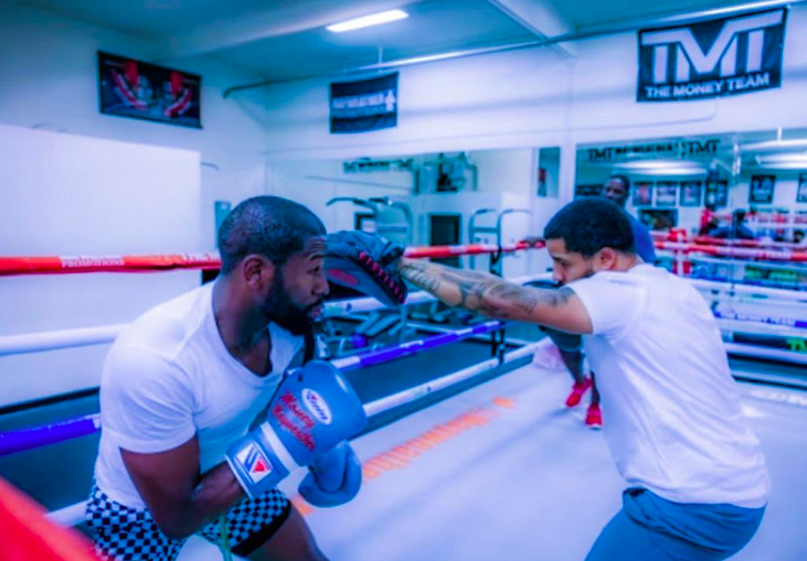 Floyd Mayweather shows off his lightening quick hands and defense after 45-year-old boxing legend, which teases THREE return fights
