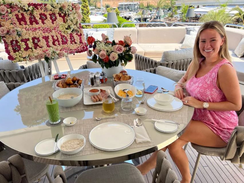 Dee Devlin, Conor McGregor's beautiful fiancee, shares her stunning birthday celebrations with us.