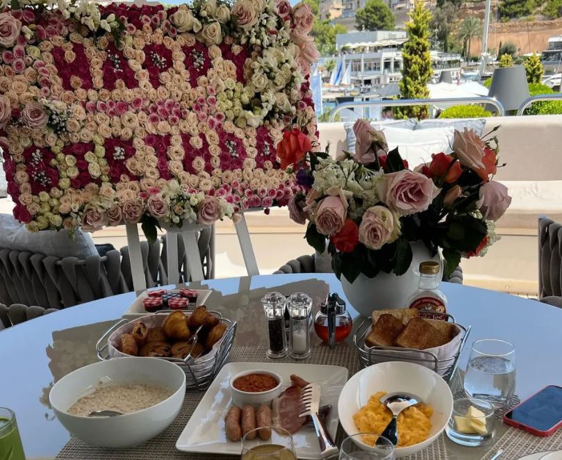 Dee Devlin, Conor McGregor's beautiful fiancee, shares her stunning birthday celebrations with us.