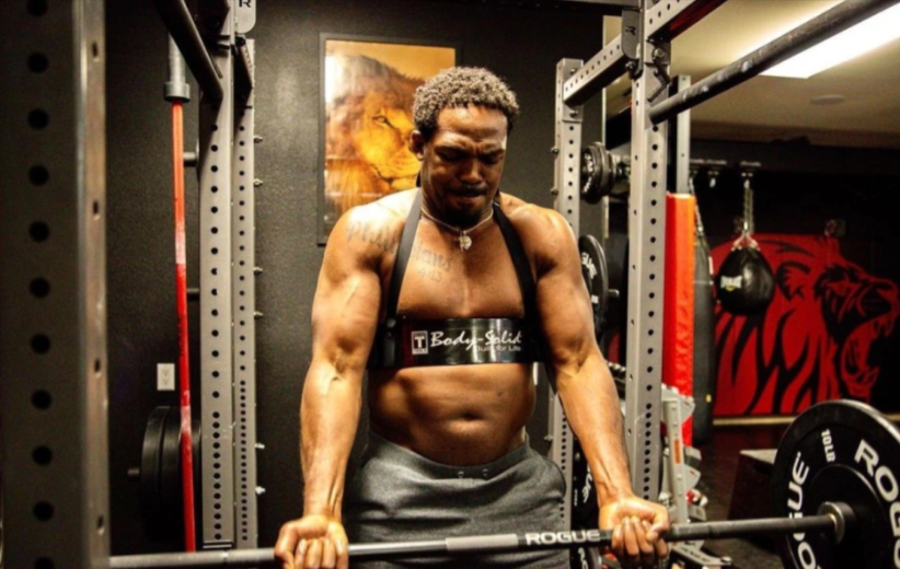 Jon Jones, UFC legend, reveals that he is still BULKING up for his debut at heavyweight despite his incredible body transformation