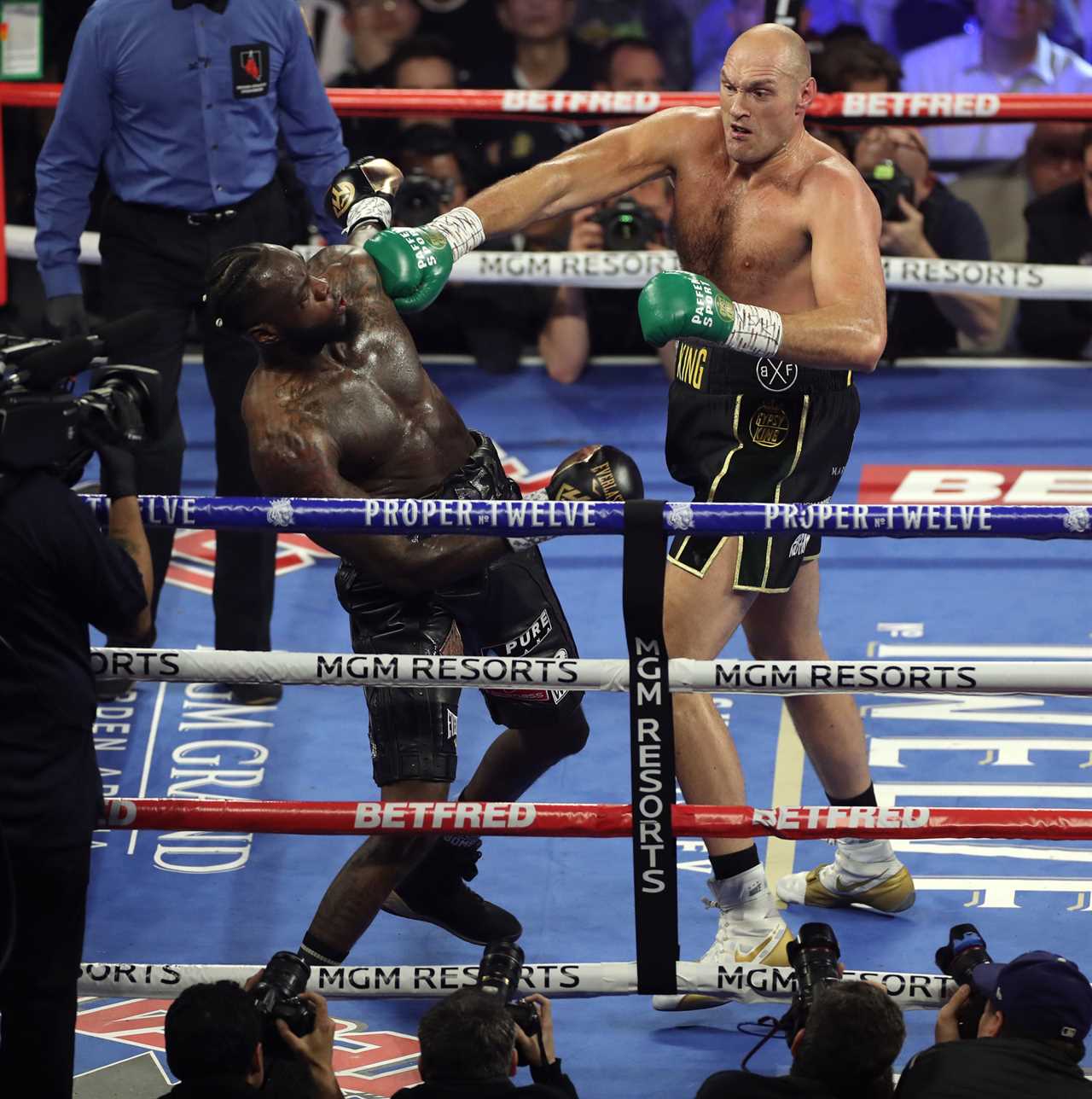 Tyson Fury gives up Ring magazine title. It was confirmed that he is retiring. The belt could be available for Joshua vs Usyk Rematch