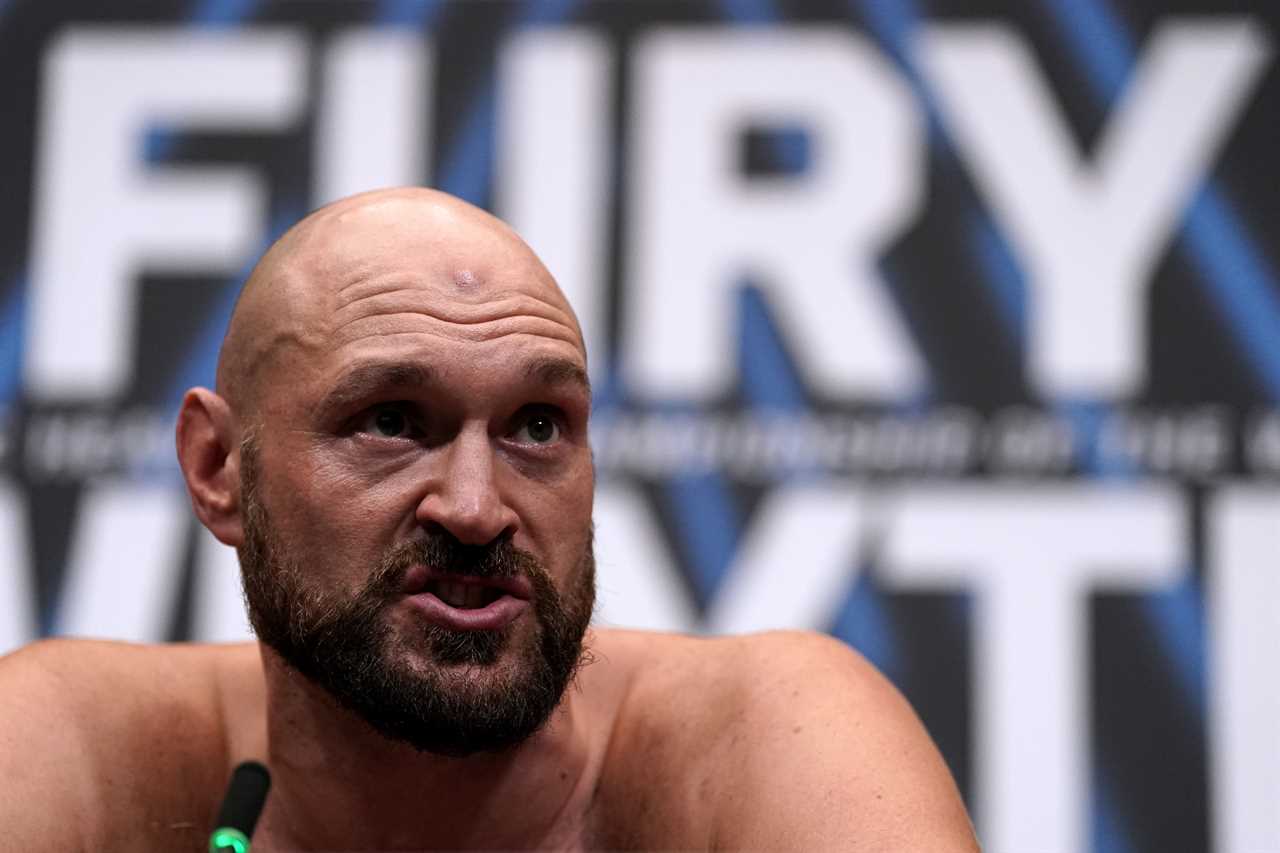 Tyson Fury claims that Derek Chisora was a'sausage before he retired