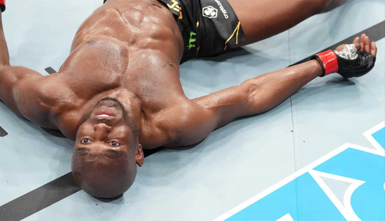 After Drake curses Kamaru Usman, Jose Aldo and PS360k UFC 278 bets, fans all agree.