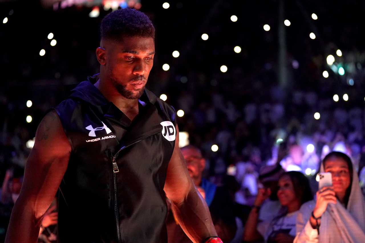 Seen a better atmosphere at funeral - Joshua vs Usyk fans all agree that it was a better atmosphere.