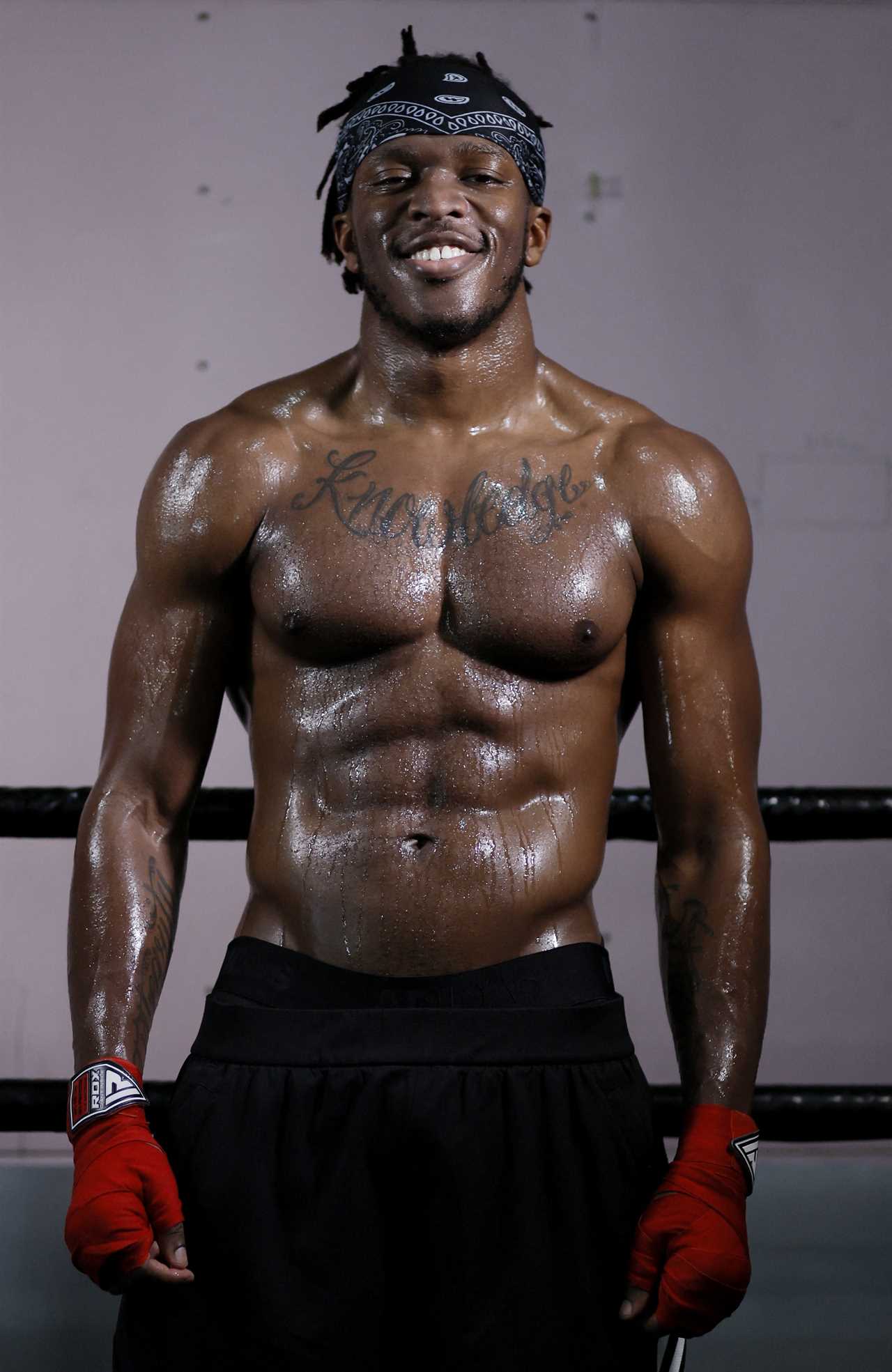 KSI net worth: What is the estimated value of YouTube's boxing star Lucas Alvarez Pineda fighting in Swarmz?