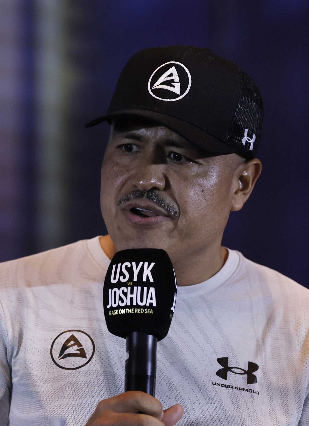 Robert Garcia, Anthony Joshua's trainer, claims Brit mentally defeated himself during Oleksandr Uzyk rematch