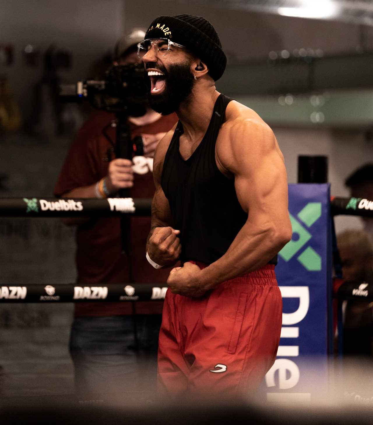 Meet Fousey from YouTube. He was injured in his debut boxing bout and had to have his body dramatically altered after sustaining a broken nose.