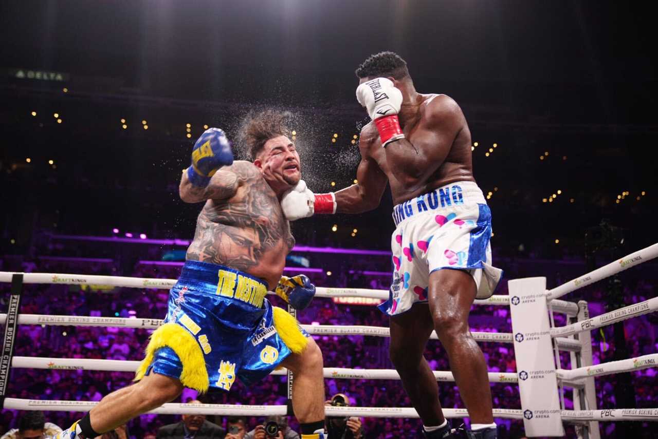 Andy Ruiz Jr gets THREE knockdowns, beating Luis Ortiz by points. Anthony Joshua's old rival returns to victory with victory