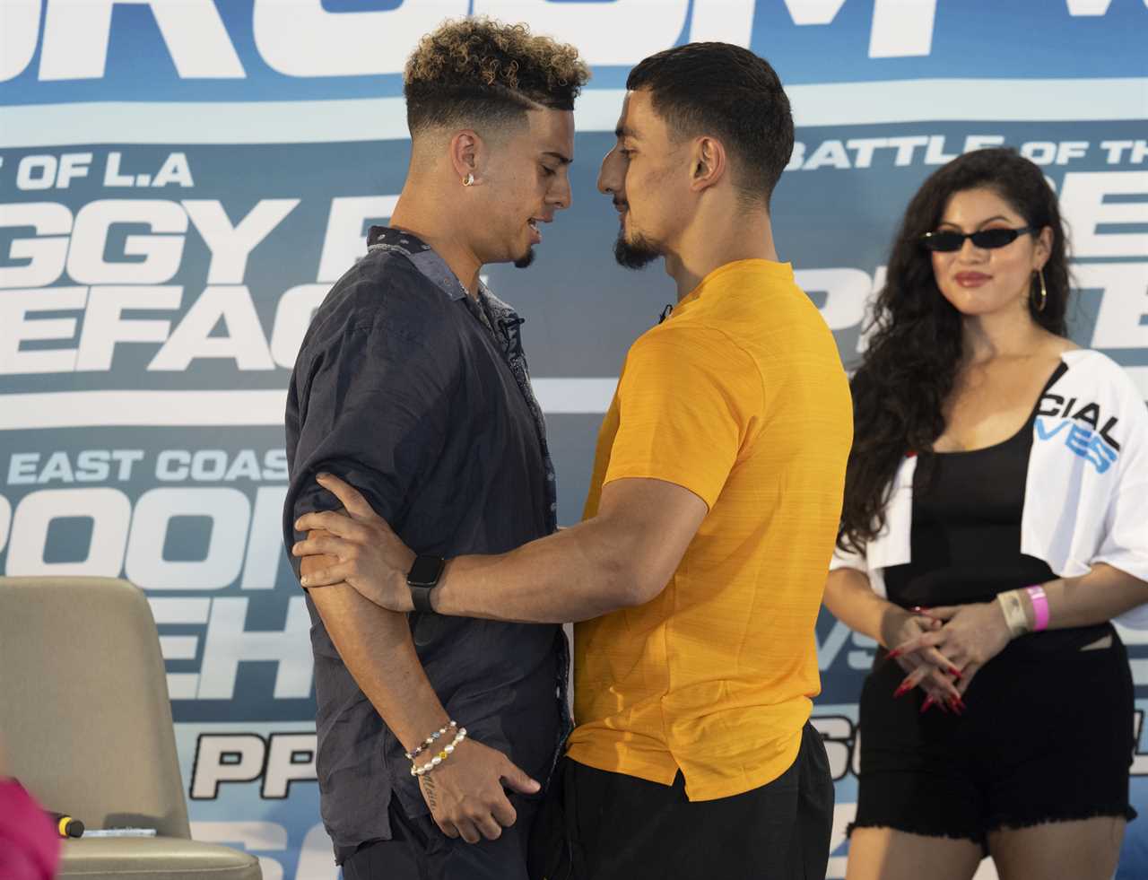 Austin McBroom vs AnEsonGib Undercard - Who else is fighting in the YouTuber boxing card here in LA?