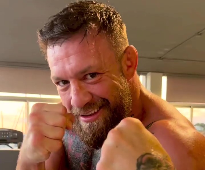 Conor McGregor claims Khamzat Chimaev,'smirking' Khamzat, should have been dropped from UFC 279 because he failed to lose weight