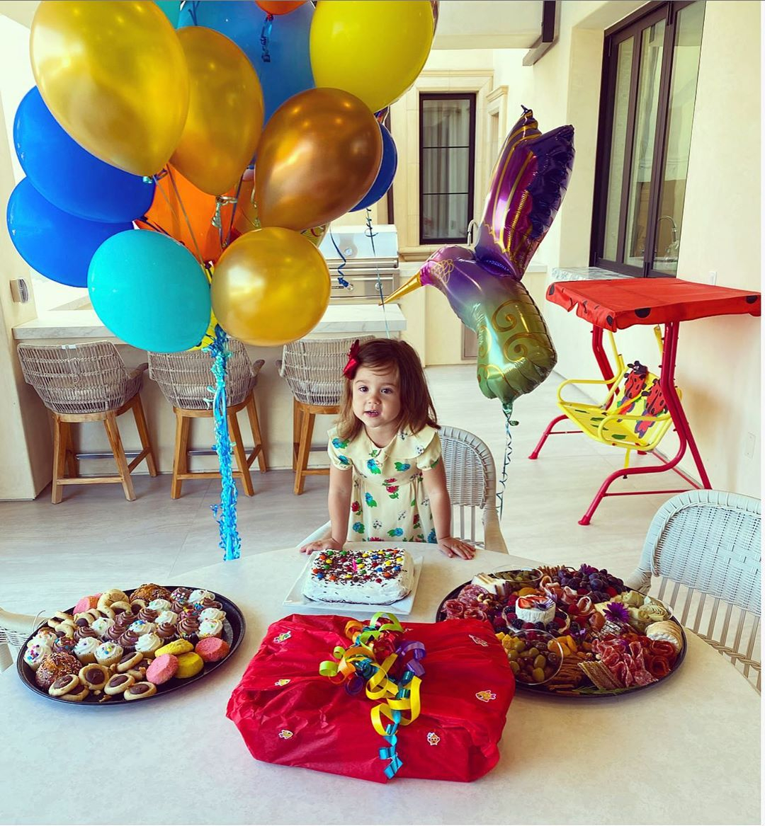 Canelo and Fernanda have two-year-old Maria together