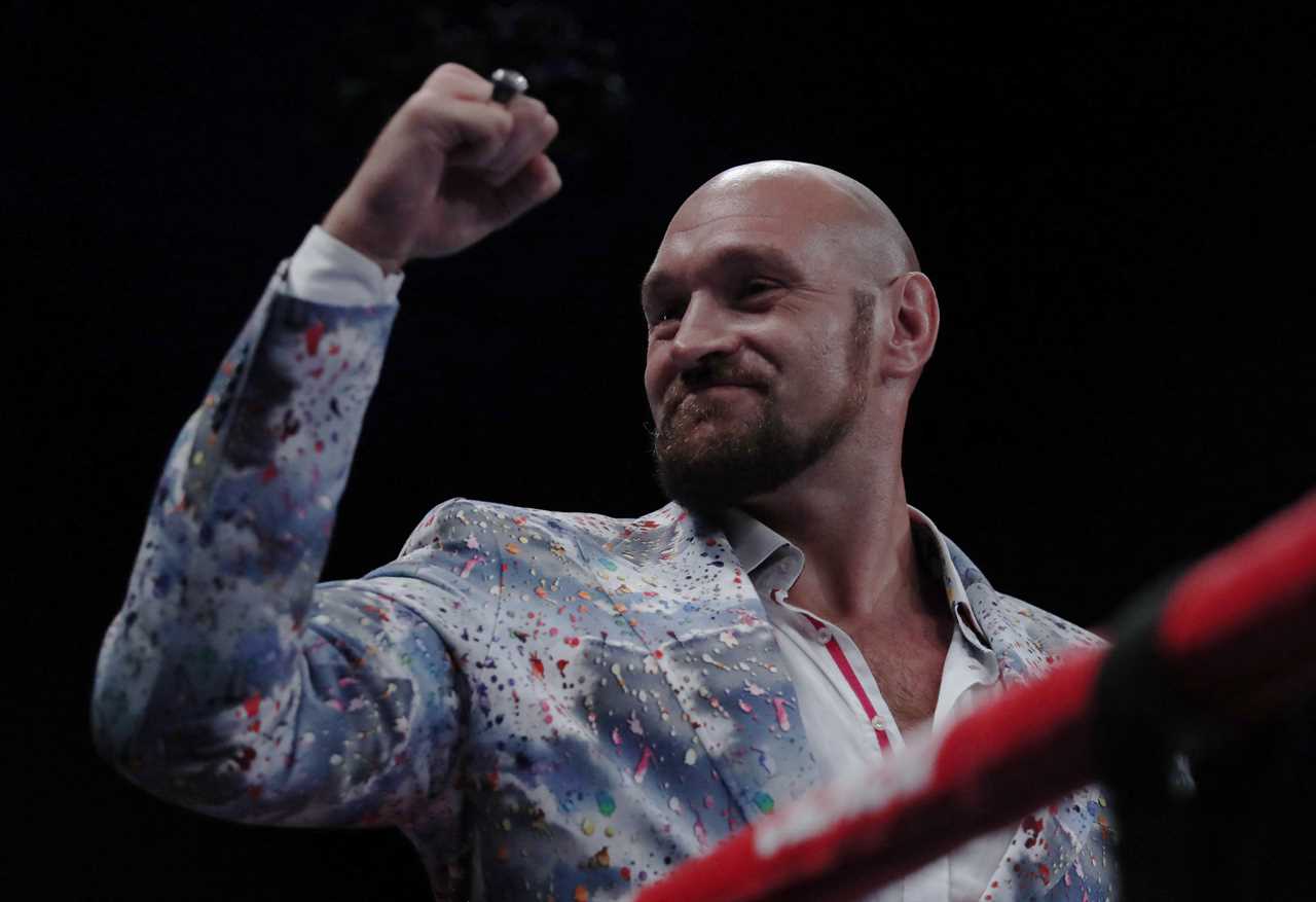 If Anthony Joshua's deal with WWE falls through, Tyson Fury may have five fights in December. This includes a WWE scrap against McIntyre.