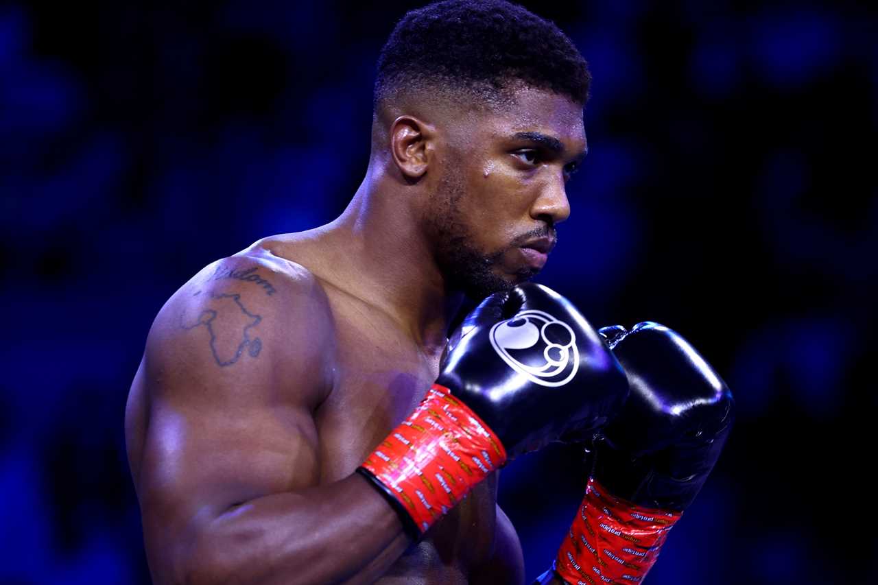 Joe Joyce calls BOTH Tyson Fury and Anthony Joshua to Juggernaut in desperate need of an all-British December dustup