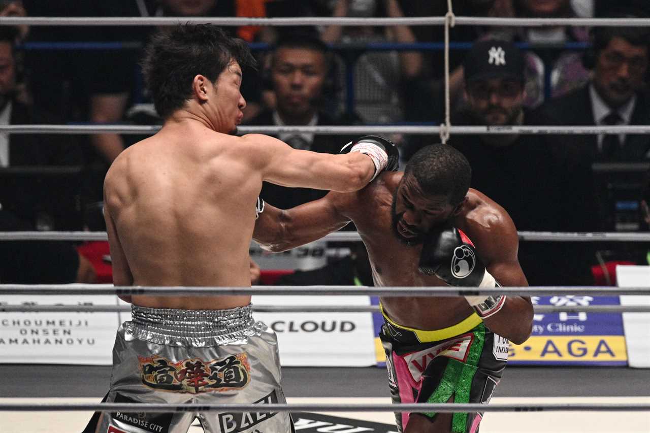 Floyd Mayweather's bodyguard is seeking a rematch with the kickboxing star who knocked Floyd out despite having FIVE STONE disadvantage