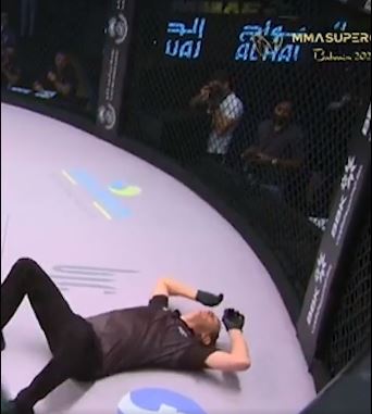 You can see how MMA stars' flying kick brutally floors a referee. But merciless fans are saying the exact same thing.