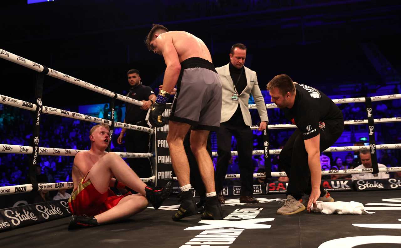 TikTok star Ginty was brutally KOd by Joel 'JMX.' Morris and requires medical attention.