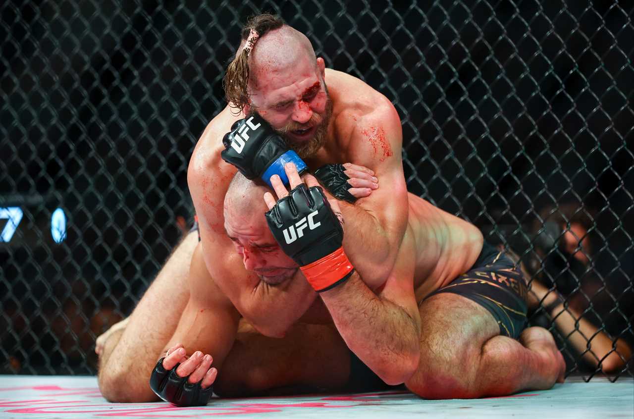I go three days without food in a dark room and die in my mind to confront demons ahead of brutal UFC fights