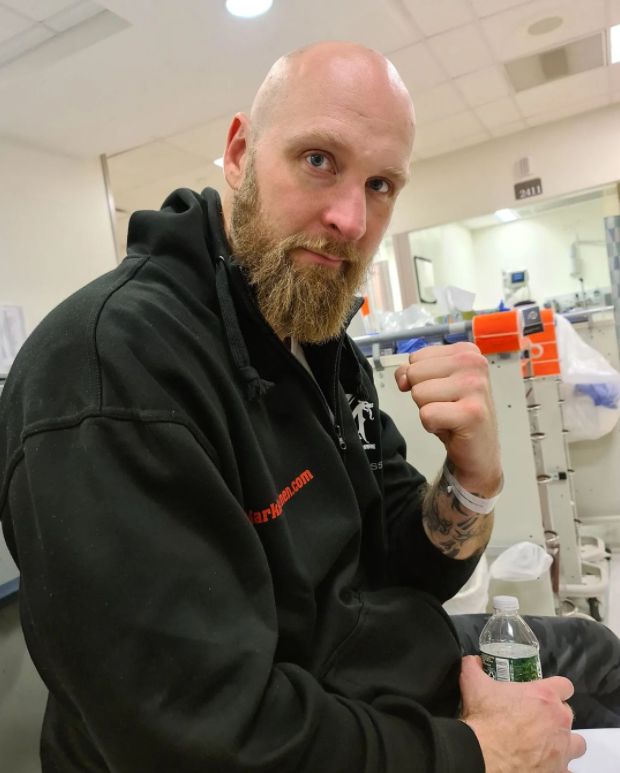 Deontay Wilder visits Robert Helenius in his hotel room to APOLOGISE for brutal KO as he’s released from hospital