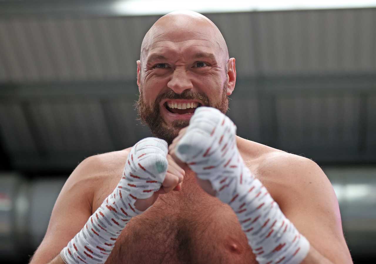 Tyson Fury quits social media to focus on Derek Chisora training camp with six weeks until Tottenham Stadium fight