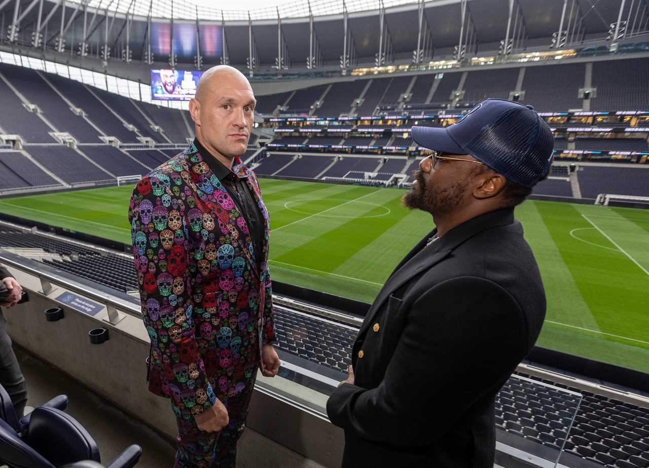 Man Utd fan Tyson Fury brutally trolls Tottenham as they give him Spurs shirt ahead of Derek Chisora fight