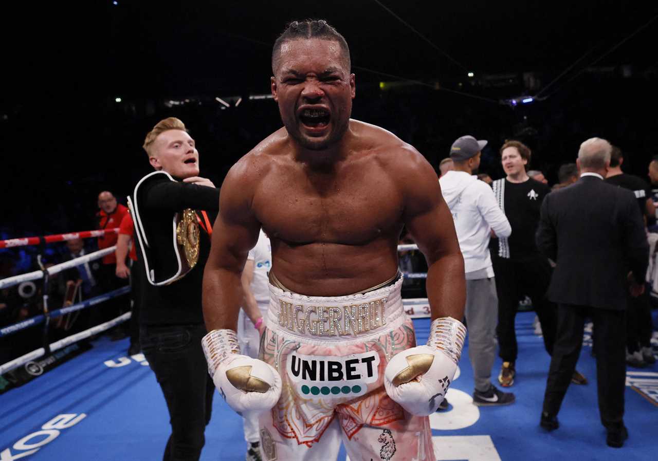 Joe Joyce and Oleksandr Usyk pictured together with Frank Warren hinting at ‘future heavyweight fight we can’t wait for’
