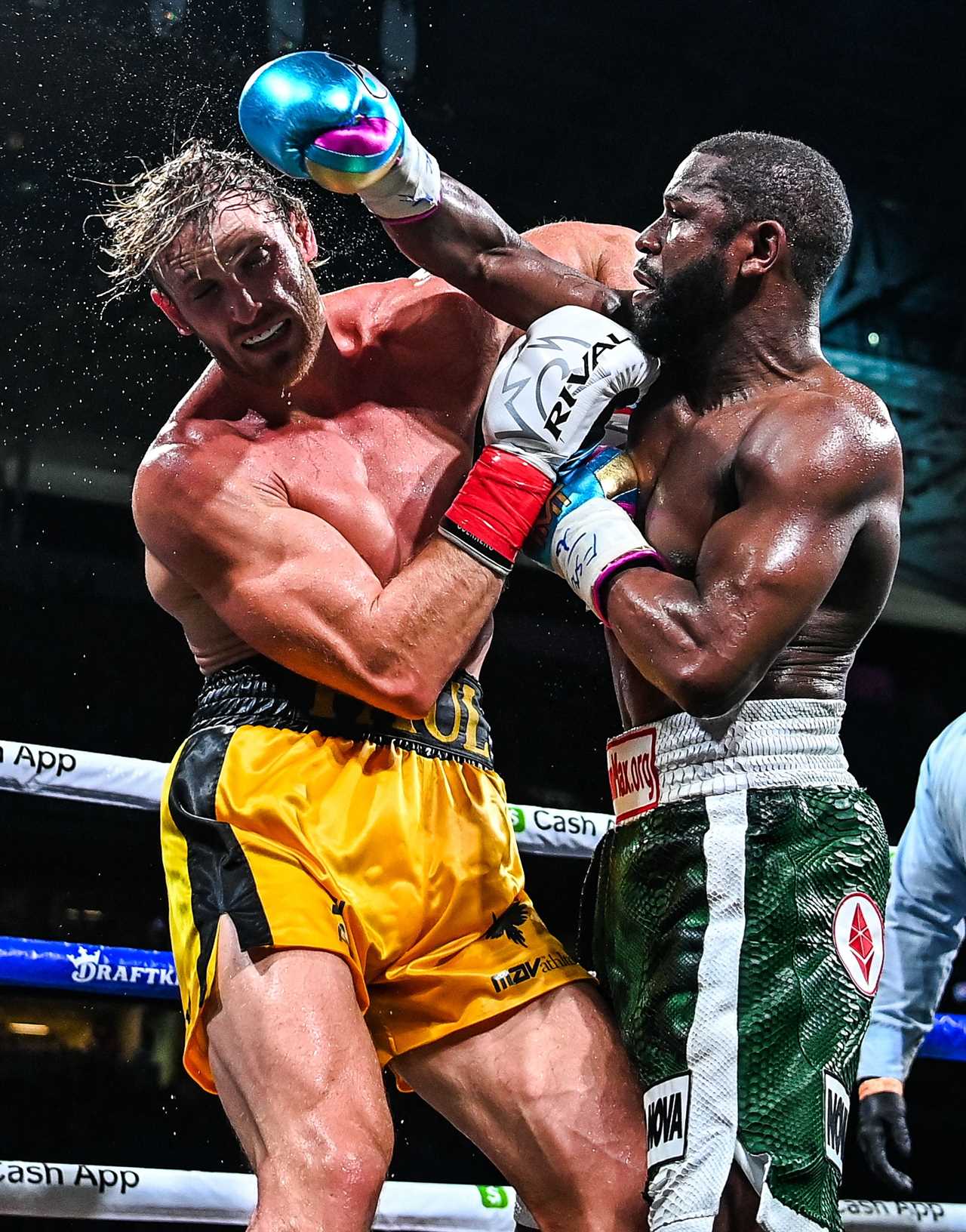 Floyd Mayweather claims he makes ‘$300m A MONTH’ after Jake Paul accused the boxing legend of being ‘broke’