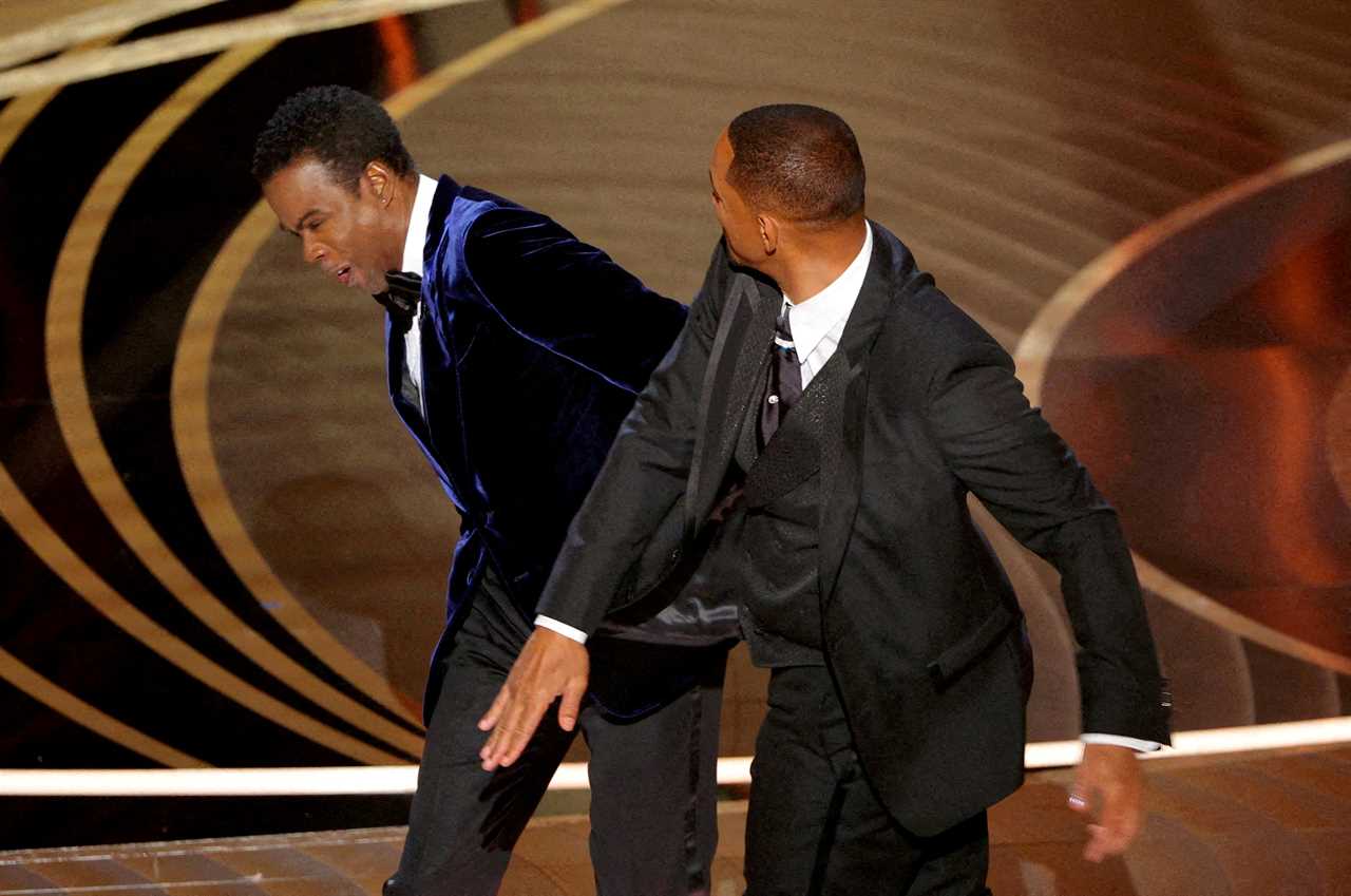 Floyd Mayweather called Will Smith every day for ten days, ten days after Chris Rock Oscars made the slap to call him the champ.